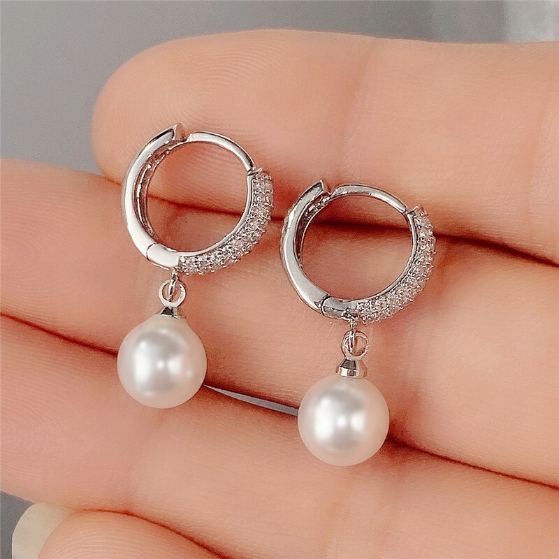 Pearl Dangle